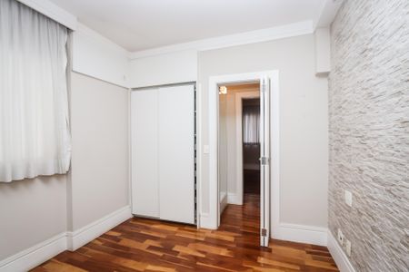 Apartamento à venda com 96m², 2 quartos e 1 vagaSuíte