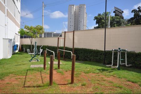 Apartamento à venda com 42m², 2 quartos e sem vagaÁrea comum