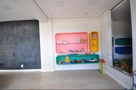 Apartamento à venda com 42m², 2 quartos e sem vagaÁrea comum