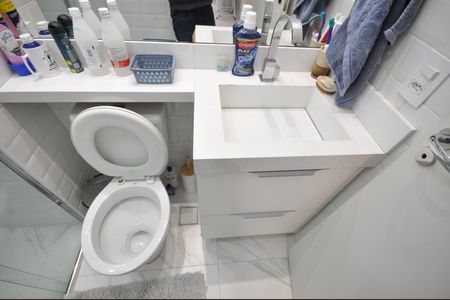 Apartamento à venda com 42m², 2 quartos e sem vagaBanheiro Social