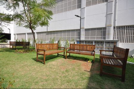 Apartamento à venda com 42m², 2 quartos e sem vagaÁrea comum