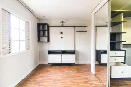 Casa para alugar com 100m², 2 quartos e 1 vagaSuíte