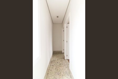 Casa para alugar com 100m², 2 quartos e 1 vagaHall