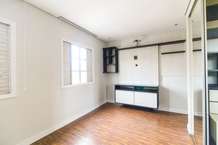 Casa para alugar com 100m², 2 quartos e 1 vagaSuíte
