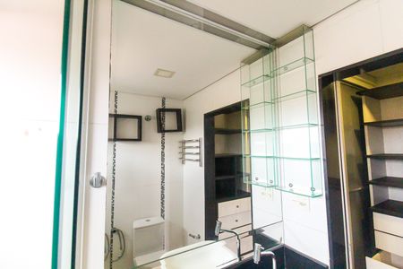 Casa para alugar com 100m², 2 quartos e 1 vagaBanheiro da Suíte