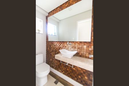 Casa para alugar com 100m², 2 quartos e 1 vagaLavabo