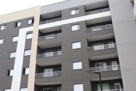 Apartamento para alugar com 58m², 2 quartos e 1 vagaFachada