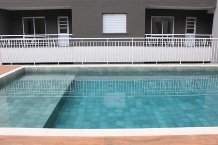 Apartamento para alugar com 58m², 2 quartos e 1 vagaÁrea comum - Piscina