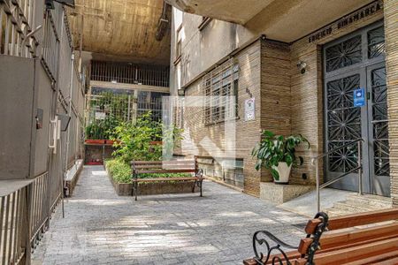 Apartamento para alugar com 82m², 2 quartos e 1 vagaFachada