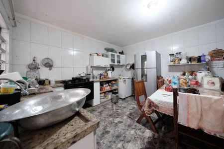 Casa à venda com 144m², 3 quartos e 2 vagasCozinha