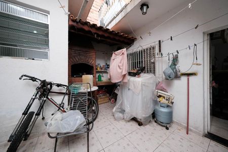 Casa à venda com 144m², 3 quartos e 2 vagasÁrea de Serviço