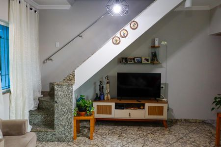 Casa de condomínio à venda com 184m², 3 quartos e 3 vagasSala