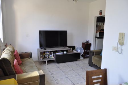 Casa de condomínio à venda com 70m², 2 quartos e sem vagaSala