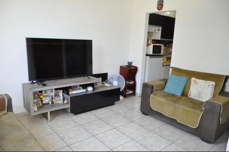 Casa de condomínio à venda com 70m², 2 quartos e sem vagaSala