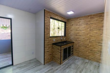 Casa para alugar com 90m², 2 quartos e sem vaga Casa para alugar com 90m², 2 quartos e sem vagaCozinha