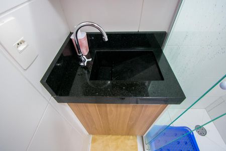 Apartamento à venda com 38m², 2 quartos e 1 vaga Apartamento à venda com 38m², 2 quartos e 1 vagaBanheiro