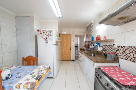 Apartamento à venda com 84m², 2 quartos e 1 vagaCozinha