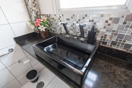 Apartamento à venda com 84m², 2 quartos e 1 vagaLavabo