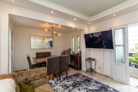 Casa à venda com 100m², 3 quartos e 1 vagaSala