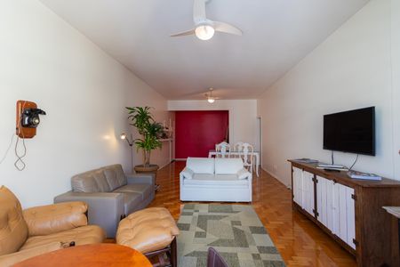 Apartamento à venda com 130m², 3 quartos e sem vagaSala