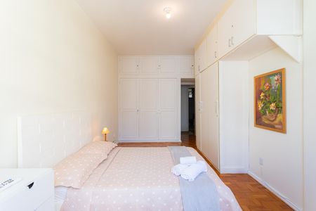 Apartamento à venda com 130m², 3 quartos e sem vagaQuarto 1