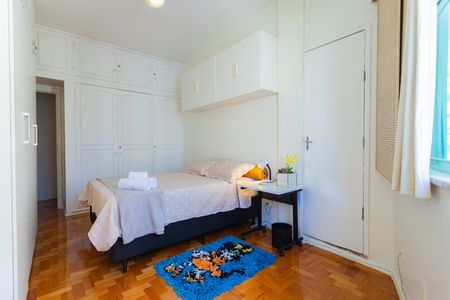 Apartamento à venda com 130m², 3 quartos e sem vagaQuarto 2