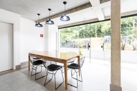 Apartamento para alugar com 38m², 1 quarto e sem vagaCoworking
