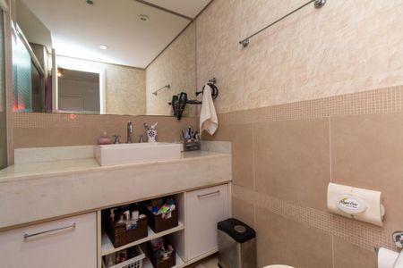 Apartamento à venda com 123m², 3 quartos e 2 vagasBanheiro 3