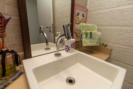 Apartamento à venda com 123m², 3 quartos e 2 vagasBanheiro 1