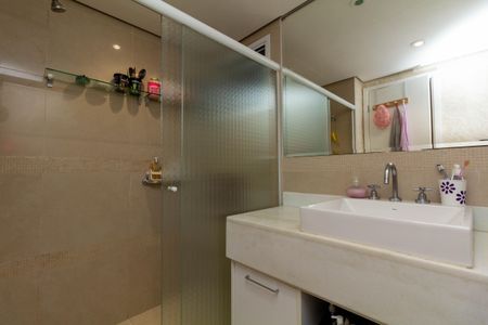 Apartamento à venda com 123m², 3 quartos e 2 vagasBanheiro 3