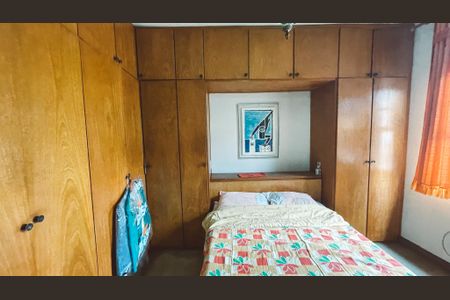 Casa à venda com 125m², 4 quartos e 2 vagas Casa à venda com 125m², 4 quartos e 2 vagasQuarto 2