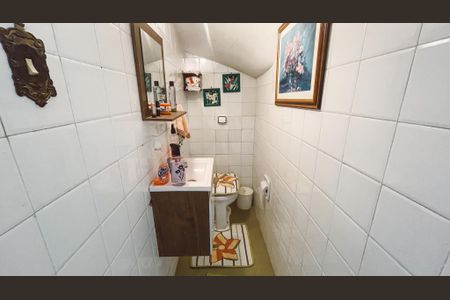 Casa à venda com 125m², 4 quartos e 2 vagas Casa à venda com 125m², 4 quartos e 2 vagasLavabo