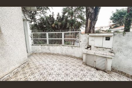 Casa à venda com 125m², 4 quartos e 2 vagas Casa à venda com 125m², 4 quartos e 2 vagasEntrada