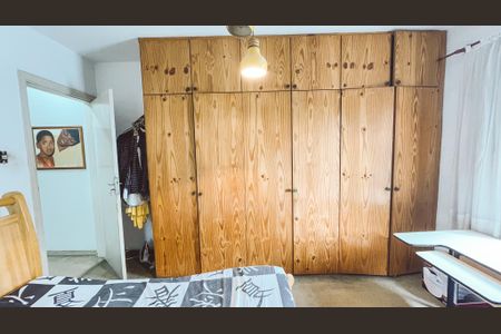 Casa à venda com 125m², 4 quartos e 2 vagas Casa à venda com 125m², 4 quartos e 2 vagasQuarto 1