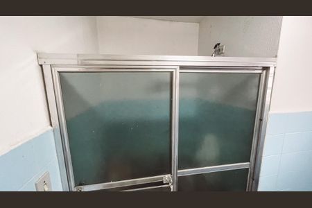 Casa à venda com 125m², 4 quartos e 2 vagas Casa à venda com 125m², 4 quartos e 2 vagasBanheiro Social