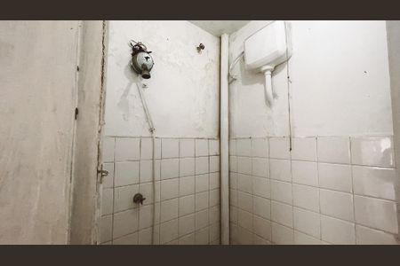 Casa à venda com 125m², 4 quartos e 2 vagas Casa à venda com 125m², 4 quartos e 2 vagasBanheiro de serviço