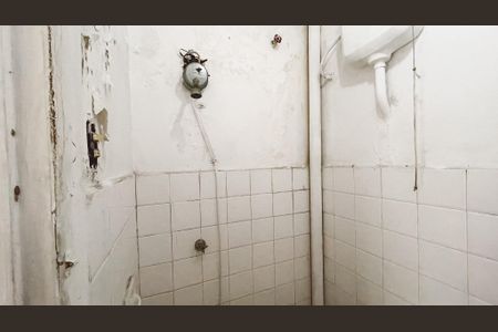 Casa à venda com 125m², 4 quartos e 2 vagas Casa à venda com 125m², 4 quartos e 2 vagasBanheiro de serviço