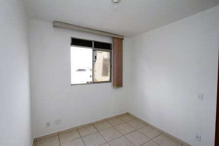Apartamento à venda com 48m², 2 quartos e 1 vagaQuarto 2