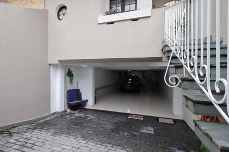 Casa à venda com 239m², 3 quartos e 5 vagasEntrada da Garagem