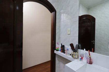 Casa à venda com 239m², 3 quartos e 5 vagasBanheiro da Suíte 