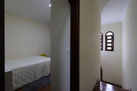 Casa à venda com 239m², 3 quartos e 5 vagasCorredor piso superior