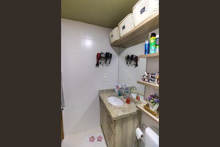 Apartamento à venda com 62m², 2 quartos e 1 vaga Apartamento à venda com 62m², 2 quartos e 1 vagaBanheiro da Suíte