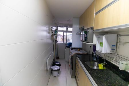 Apartamento à venda com 62m², 2 quartos e 1 vaga Apartamento à venda com 62m², 2 quartos e 1 vagaCozinha e Área de Serviço