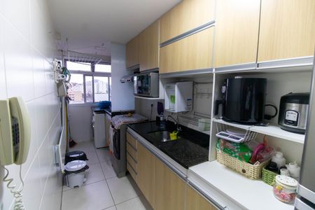 Apartamento à venda com 62m², 2 quartos e 1 vaga Apartamento à venda com 62m², 2 quartos e 1 vagaCozinha e Área de Serviço