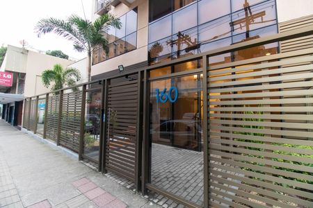 Apartamento à venda com 62m², 2 quartos e 1 vaga Apartamento à venda com 62m², 2 quartos e 1 vagaFachada