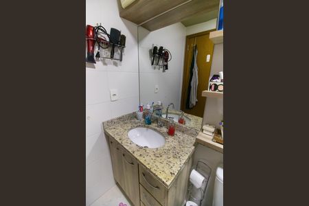 Apartamento à venda com 62m², 2 quartos e 1 vaga Apartamento à venda com 62m², 2 quartos e 1 vagaBanheiro da Suíte