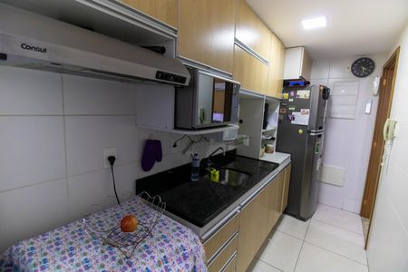 Apartamento à venda com 62m², 2 quartos e 1 vaga Apartamento à venda com 62m², 2 quartos e 1 vagaCozinha e Área de Serviço