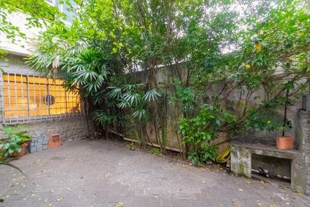 Casa à venda com 140m², 2 quartos e 1 vaga Casa à venda com 140m², 2 quartos e 1 vagaGaragem