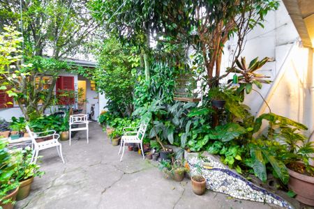 Casa à venda com 140m², 2 quartos e 1 vaga Casa à venda com 140m², 2 quartos e 1 vagaJardim