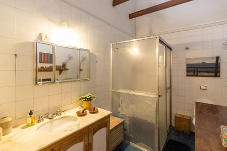 Casa à venda com 140m², 2 quartos e 1 vaga Casa à venda com 140m², 2 quartos e 1 vagaBanheiro Social